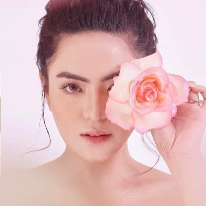 RYX Bloom With Grace Perfume 35ml - La Belleza AU Skin & Wellness