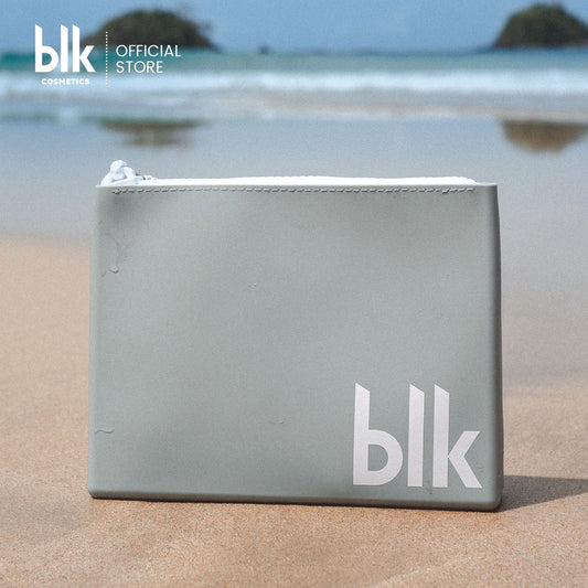 BLK Cosmetics Fresh Soaked Pouch - La Belleza AU Skin & Wellness