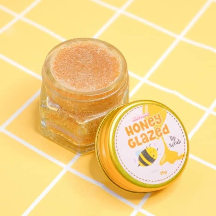 SkinPotion Lip Scrub and Moisturizer - Honey Glazed - La Belleza AU Skin & Wellness
