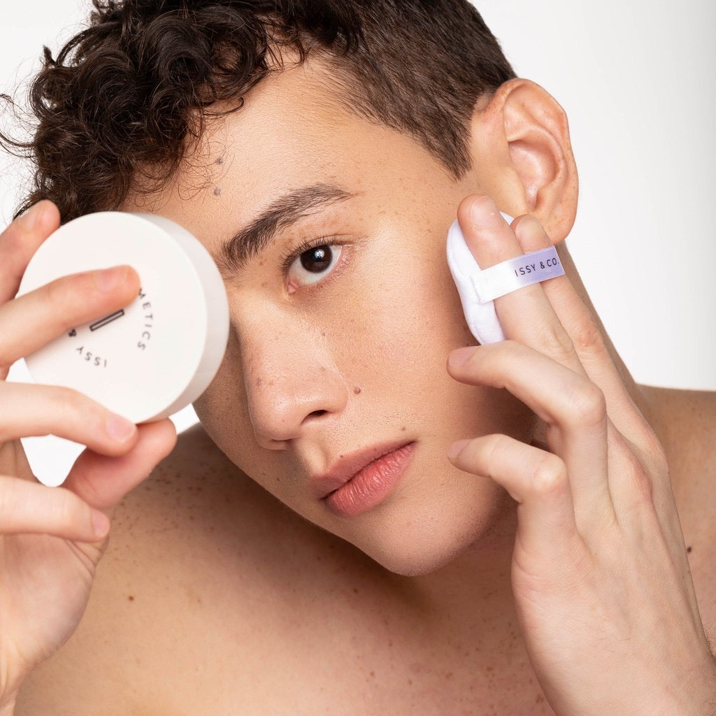 Issy & Co. Weightless Loose Powder - La Belleza AU Skin & Wellness